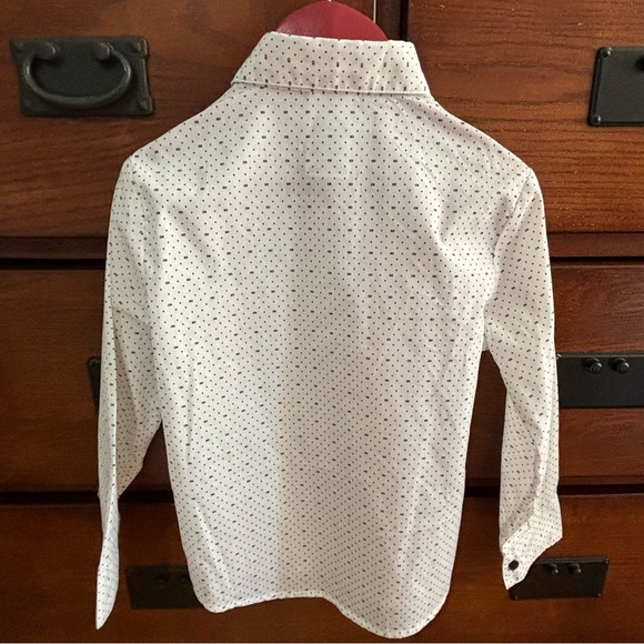 Boys Size 4 Calvin Klein Initial Polka Dot All Over Print Button Down Shirt - Picture 3 of 7
